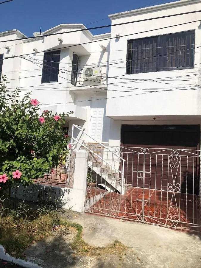 Habitaciones Independientes Cerca Al Aeropuerto 3 Cartagène Maison d'hôtes