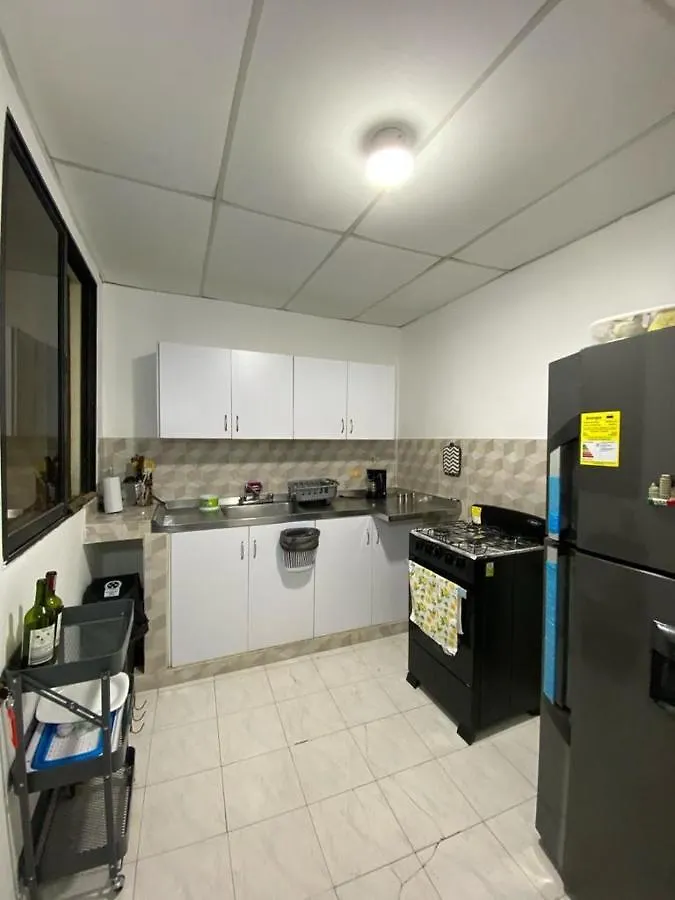 Habitaciones Independientes Cerca Al Aeropuerto 3 Cartagena Guest house
